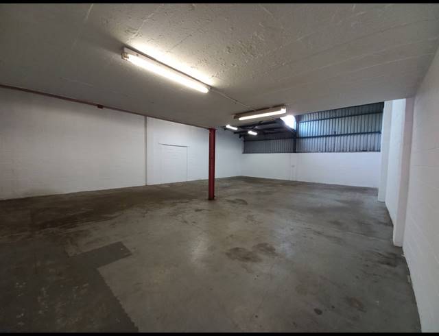 241M² WORKSHOP TO LET IN MAITLAND